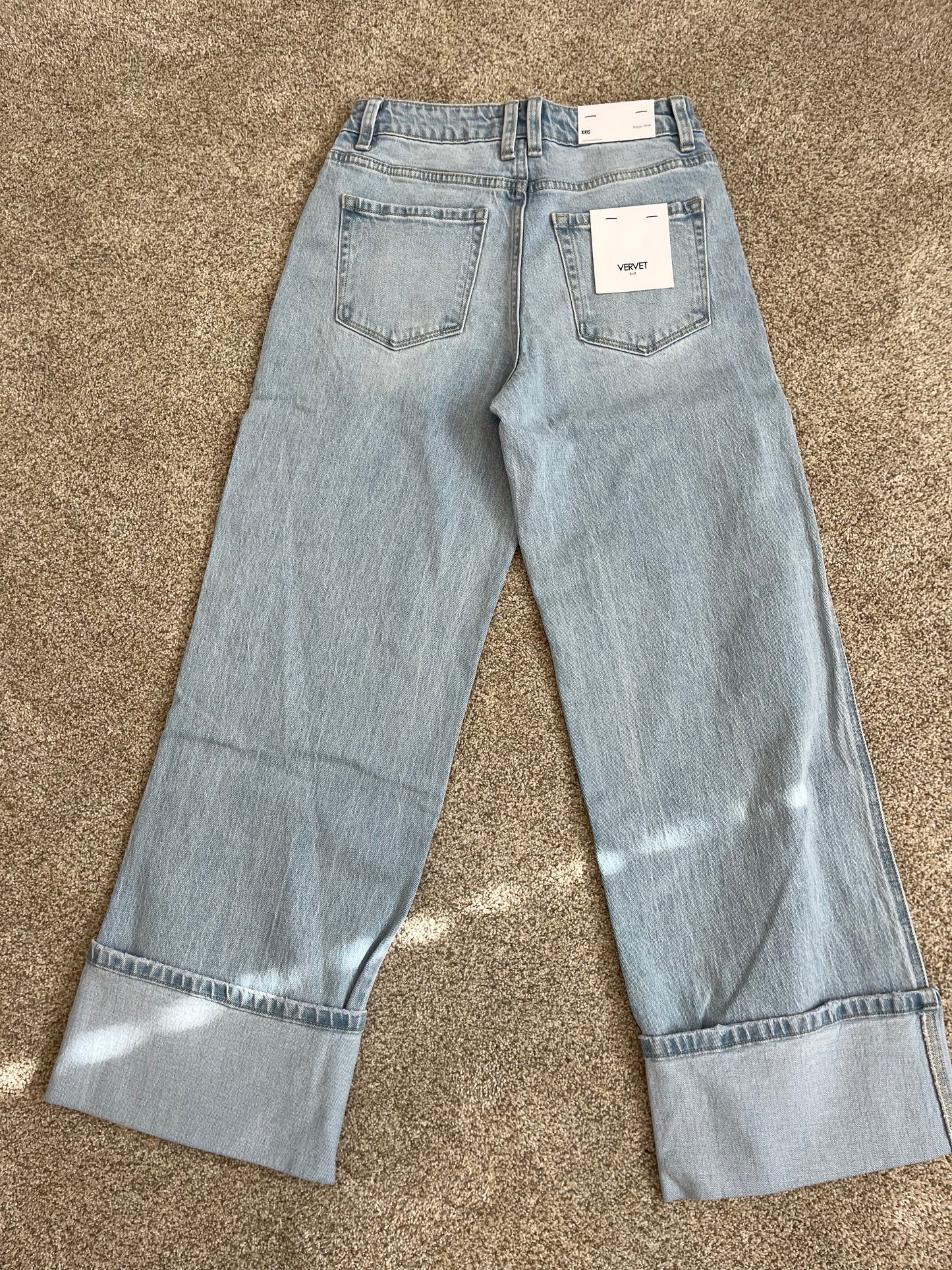 Cuffed Wide Leg Jean