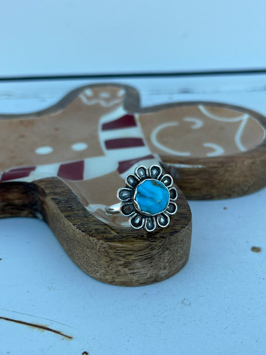 Turquoise Flower Ring