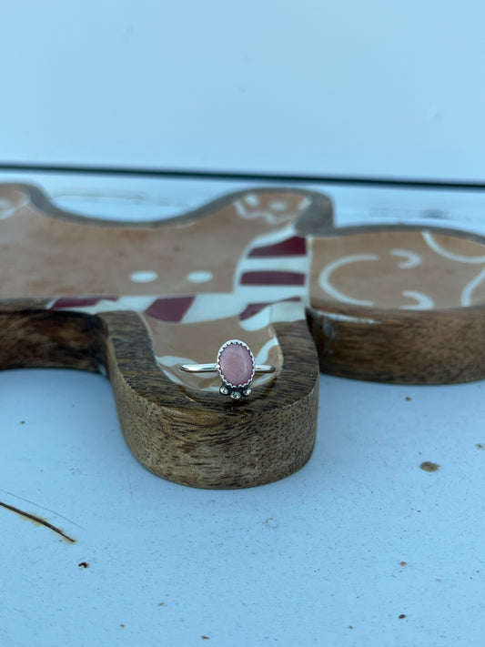 Mini Pink Conch Ring